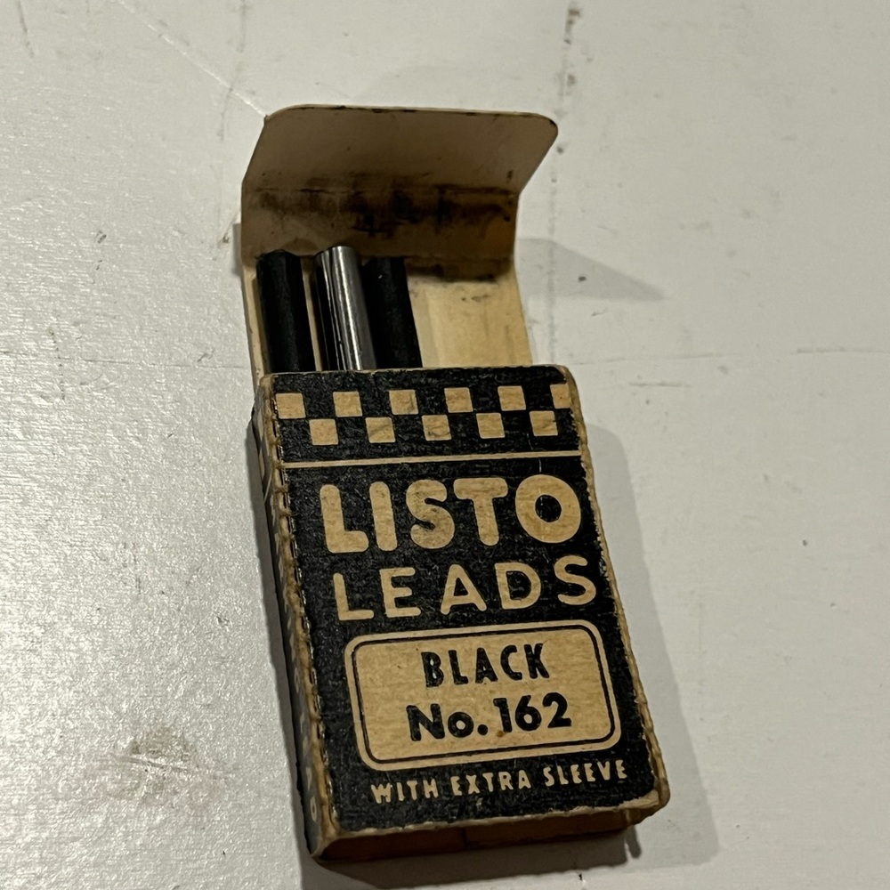 Vintage Black No. 162 Listo Leads